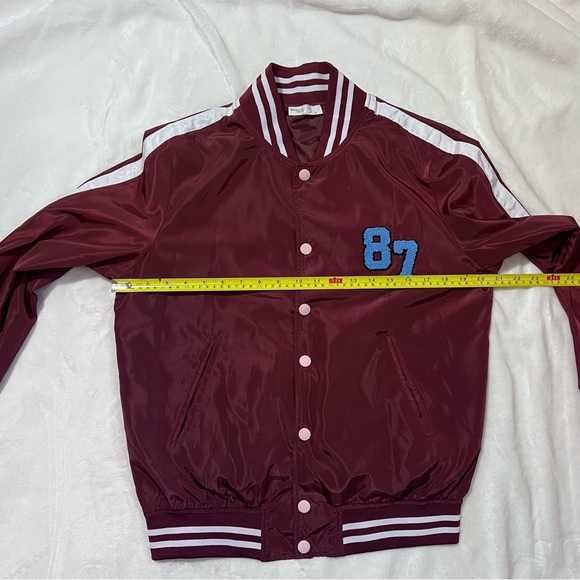 Maroon and white bench bomber jacket (size Large) - Picture 5 of 9